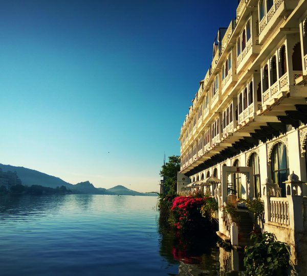 Taj Mahal & The Treasures of India