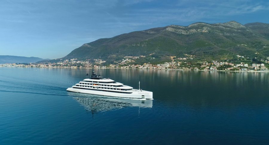 Emerald Azzurra